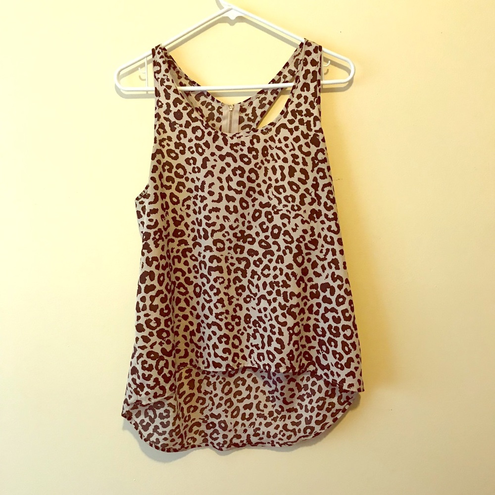 Sleeveless blouse